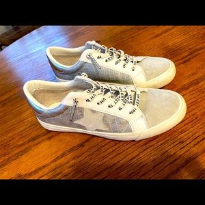 Vintage Havana Dina Sneakers